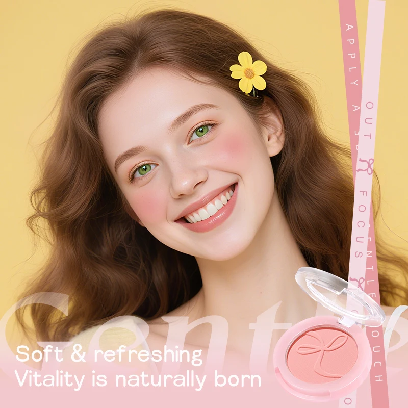 Simpatico fard in polvere, finitura leggera e liscia, per guance, forme, contorno e evidenziare il viso per creare un finitura opaca naturale