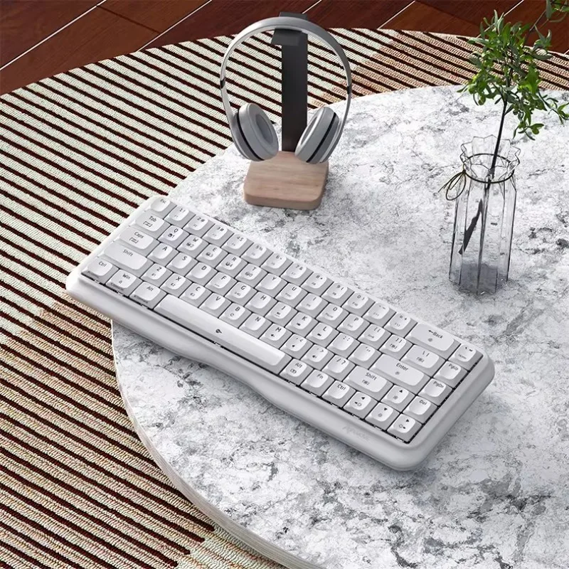 

Short Ball Keycap Mechanical Keyboard Custom Wired Single Mode 68 Keys PBT Hot-swap for Gaming and Office Suitable for Girls