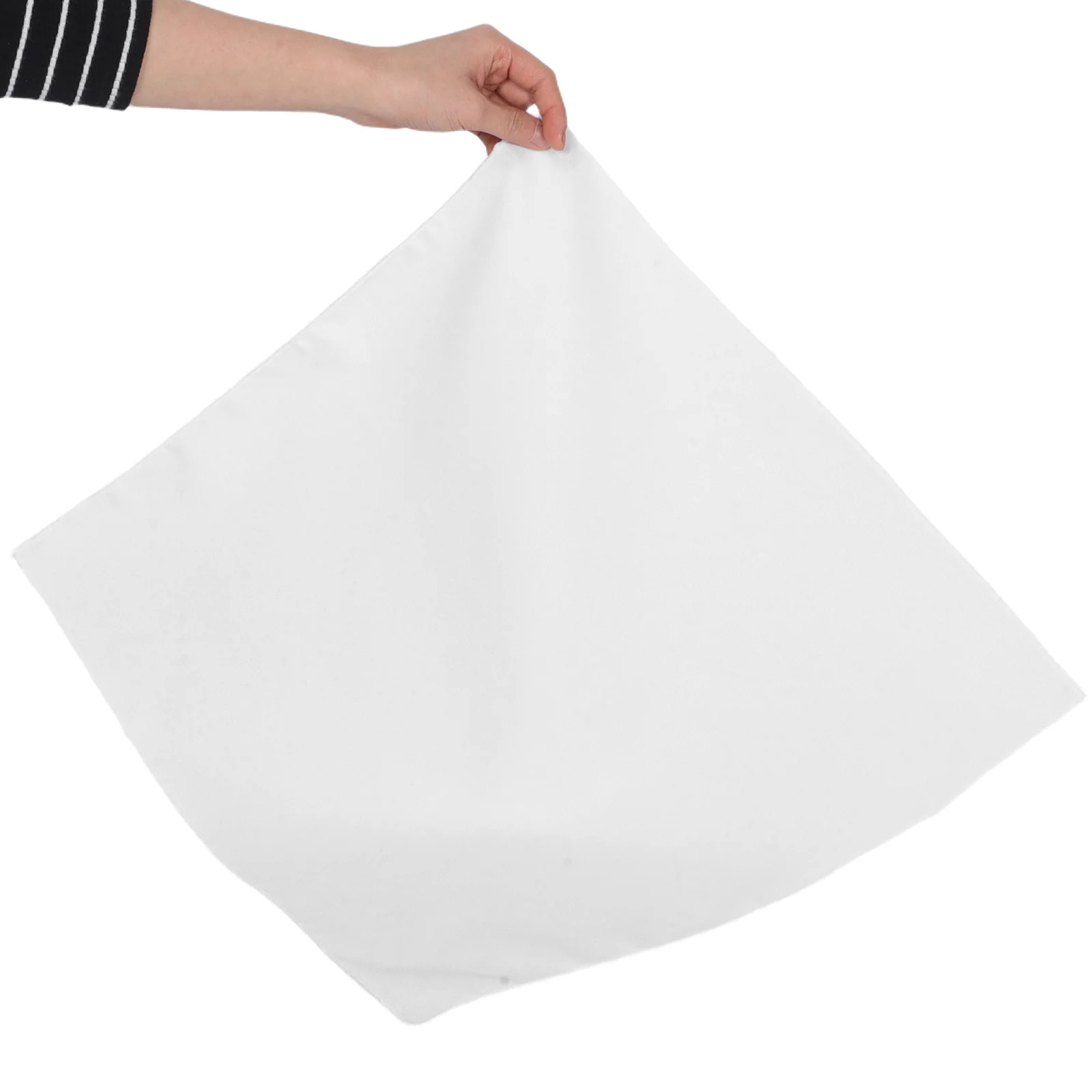 

4Pcs White Cloth Napkins 17x17inch Washable Polyester Reusable Fabric Napkins Banquet Wedding Party Dining Table Decorations