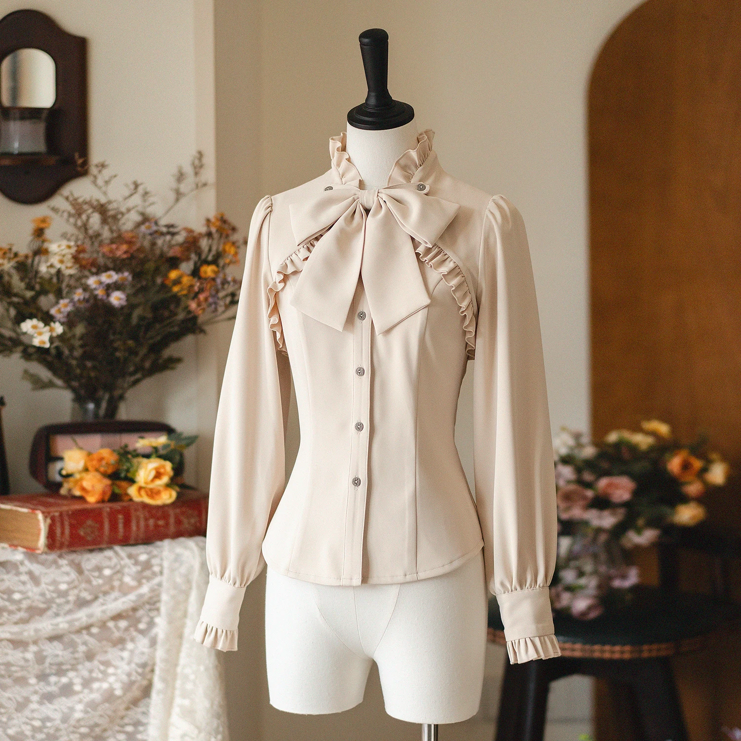 Original britischen Stil Retro elegante Langarm-Shirt Frühling Herbst 2025, Damen Slim Fit Fliege Lolita Shirts Lady Blusen