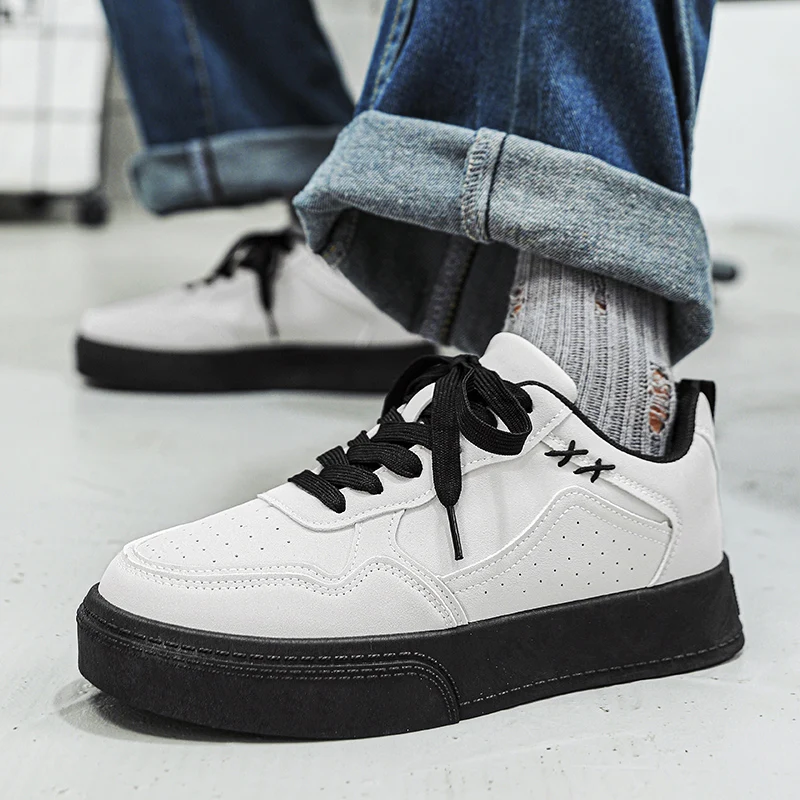 

Men's Autumn Retro Versatile Casual Suede Skate Shoes Niche Design Student Sports Platform Heightened Trainer Shoes