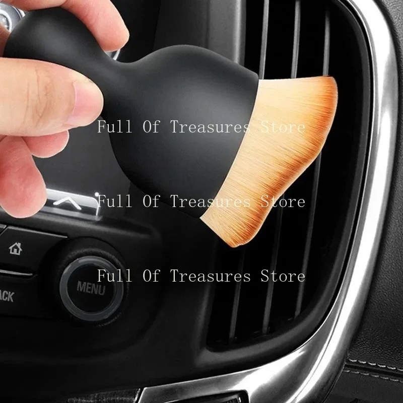 

Car Interior Cleaning Brush Center Console Clean Tool Air Outlet Cleaning Soft Brush with Shell Car Crevice Dust Removal Brush