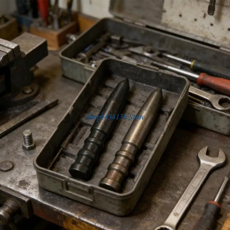 

Удобный в использовании ручной центровочный пробойник с высокой твердостью, нескользящей рукояткой и коническим наконечником для точного позиционирования.