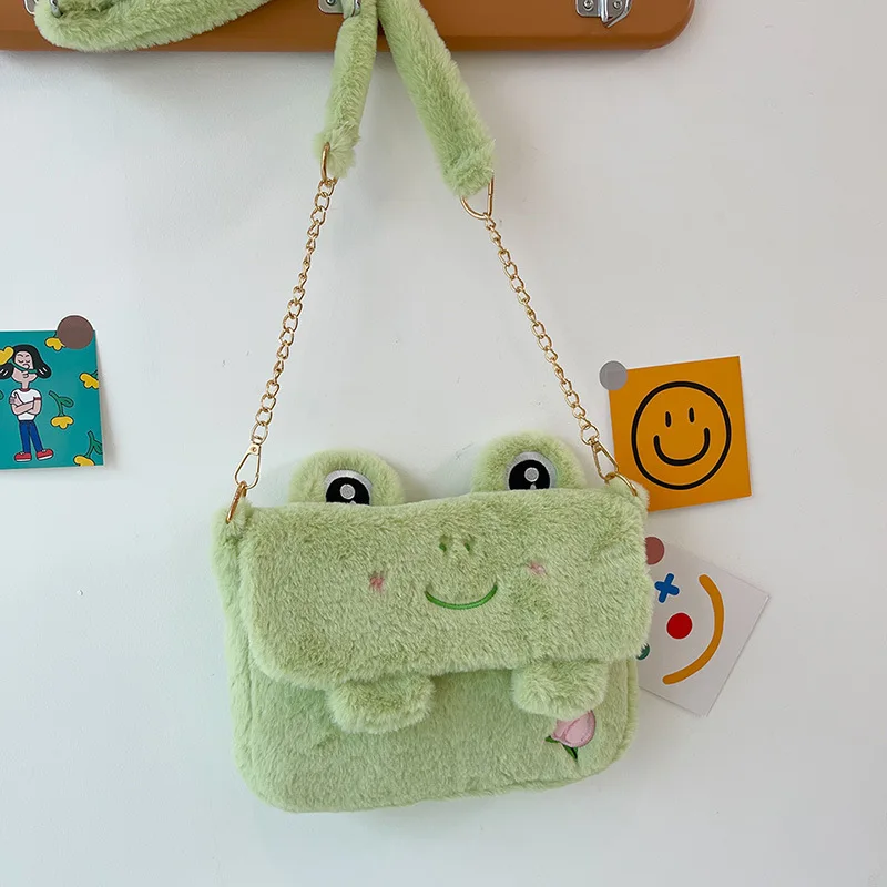 Women Funny frog plush shoulder bag 2022 new personality cartoon small bag cute girl hairy messenger bag