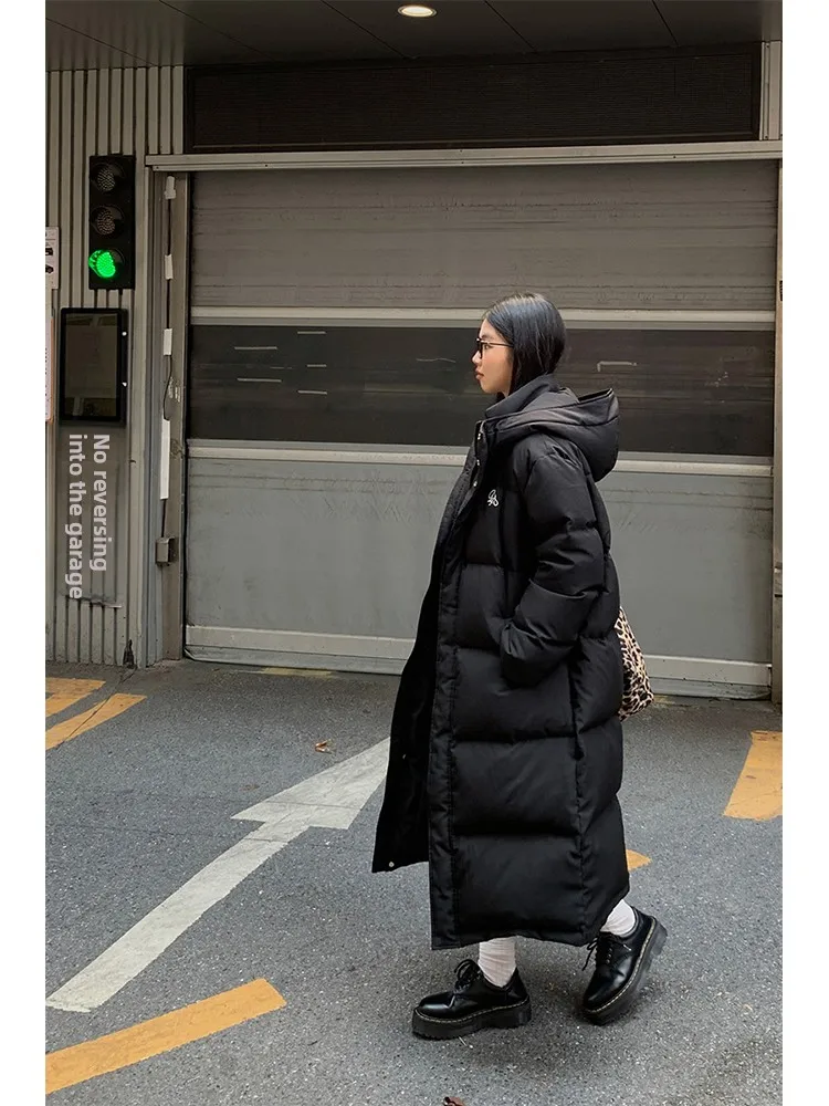 레드 셀러브리티 롱 다운 재킷 여성 스타일 2025 신상 겨울 블랙 유니크 슈퍼 아름다운 90% 화이트 덕 다운 코트 여성용