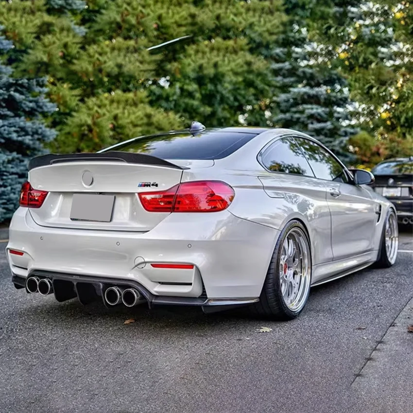 لسيارات BMW F80 M3 F82 F83 M4 الوفير 2014 - 2019 سيدان كوبيه للتحويل ألياف الكربون الحقيقية الناشر الخلفي الشفاه المفسد واقي مصد السيارة