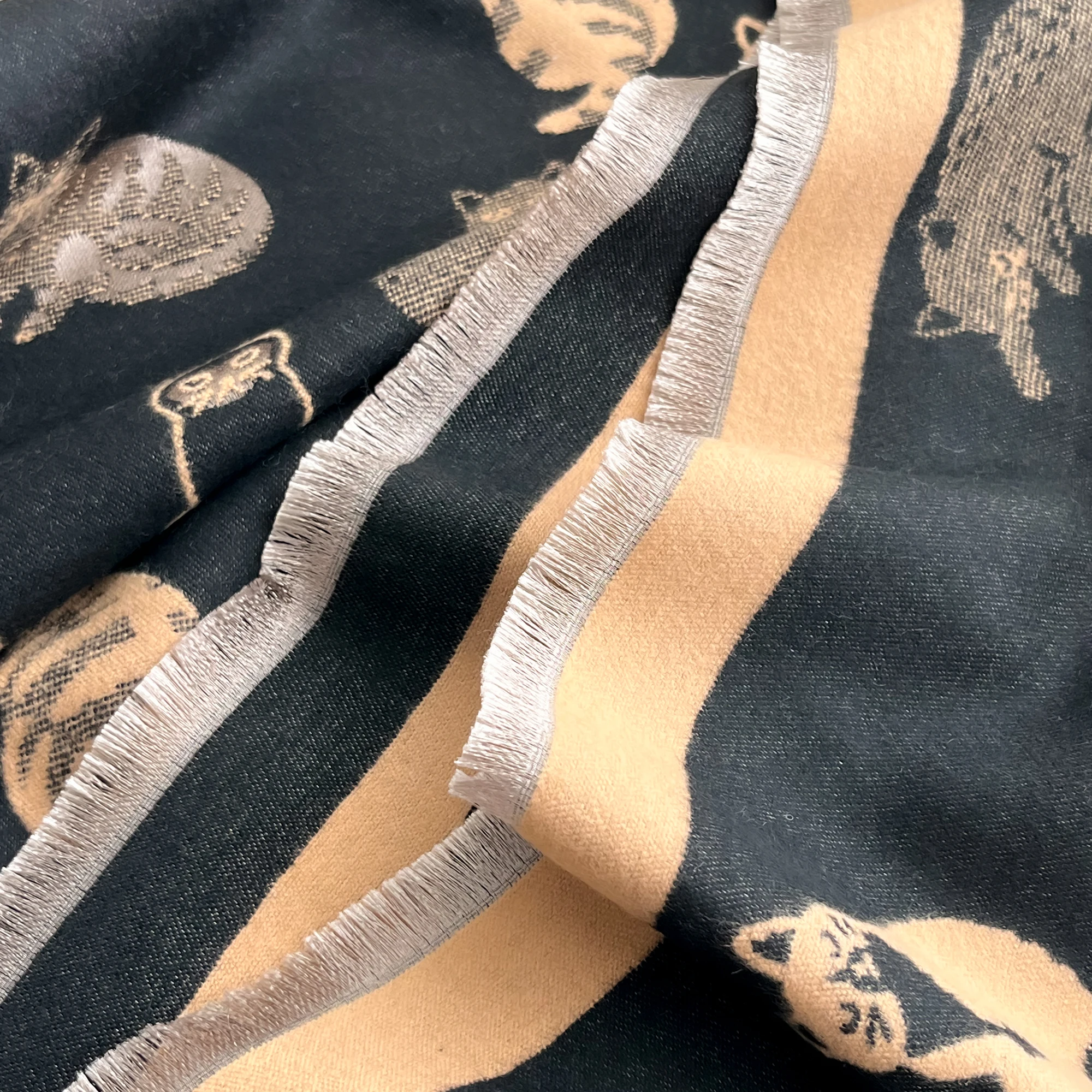 Frauen Neueste Tier Jacquard Katze Schal Imitation Kaschmir Weiche Warme Fransen Schal Herbst Winter Kältebeständig Winddicht Decke 2025 – Detail 12