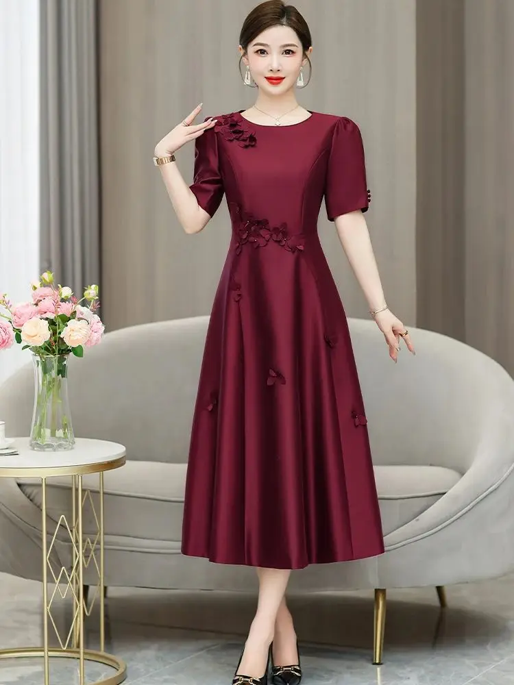 

Bride Mother Dresses for Weddings Elegant Burgundy Applique A-Line Formal Gowns Large Size Women Evening Dress