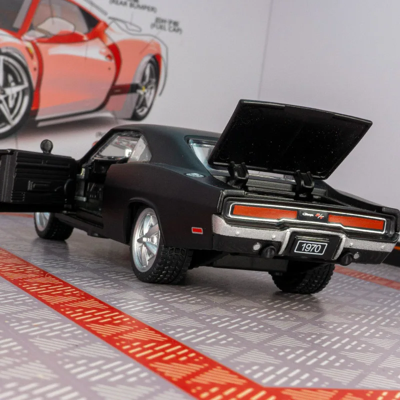 ラスタ 1:36 ダッジ チャージャー R/T1970 合金製カーモデルは、シミュレートされたサウンドと照明機能、豊富なディテール、精巧な仕上がりを備えています。