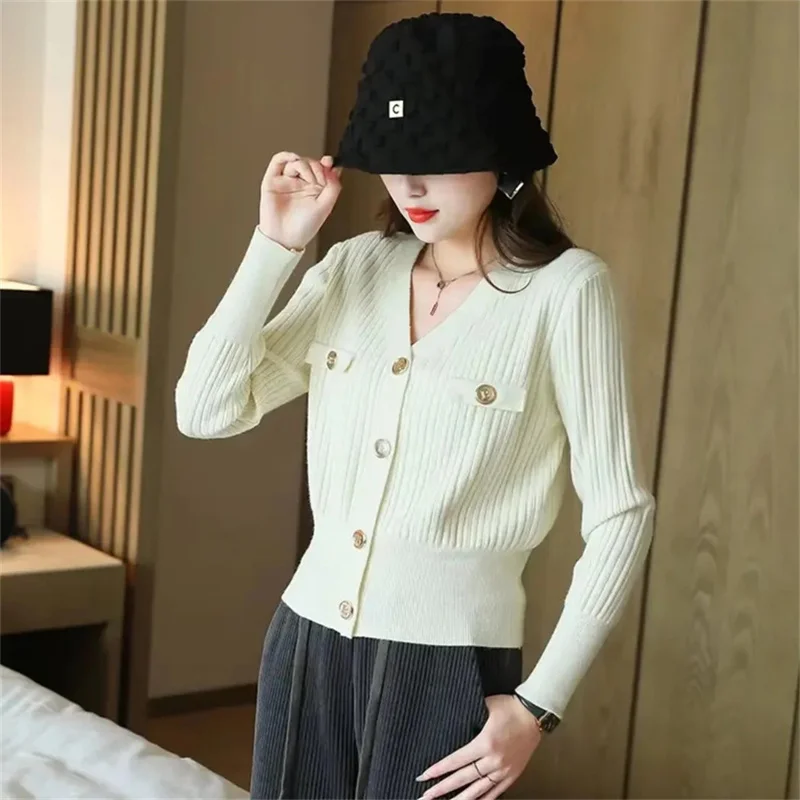 2024 Spring and Autumn New Cashmere Sweater Women\'s V-Neck Knitted Cardigan Loose Long-Sleeved Sweater Beige Top Pink Black