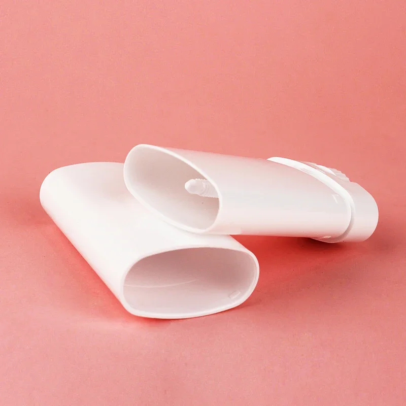 24/36/50pcs 15ml Empty Oval Flat Lip Balm Tubes Plastic White Perfume Deodorant Containers Portable Cosmetic Refillable Bottles