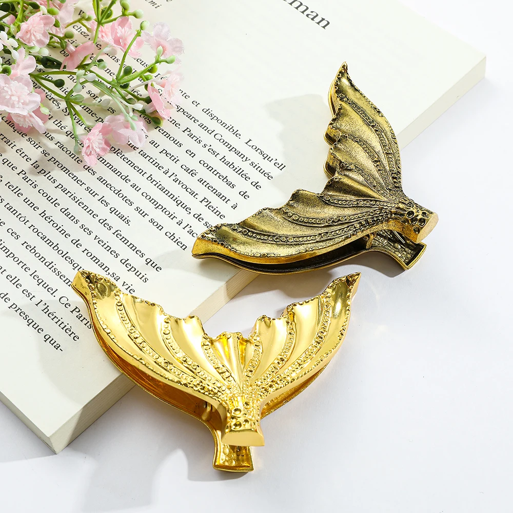 Heavy industry metal fish tail book clip bookmark, golden mermaid bookmark, for men and women who love books, daily reading mark