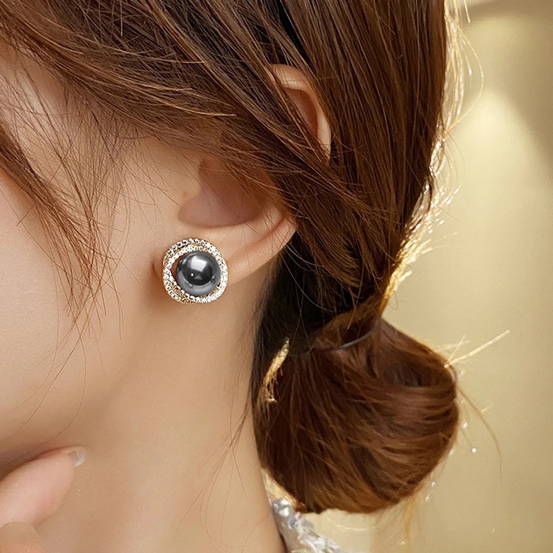 Advanced Design Micro Inlaid Zircon Spiral Grey Pearl Earrings 2025 Halloween Fashion Jewelry For Women‘s Party Ear Accessories