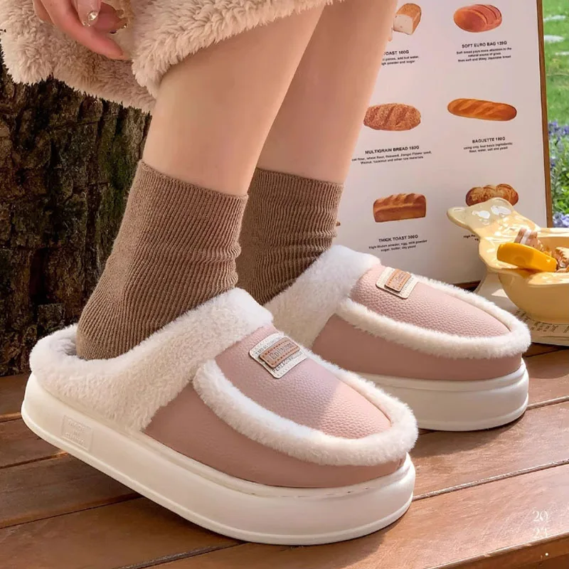 

Зимние женские домашние тапочки, флисовые теплые комнатные тапочки, модные кожаные плюшевые шлепанцы на платформе, домашняя хлопковая обувь