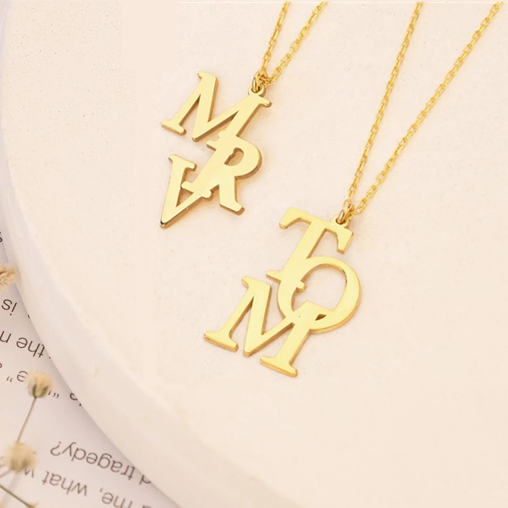 

Custom Initial Letter Necklaces Family Jewelry Gold Plated Customized Name Necklace Pendant Mama Wife Personalized Gifts