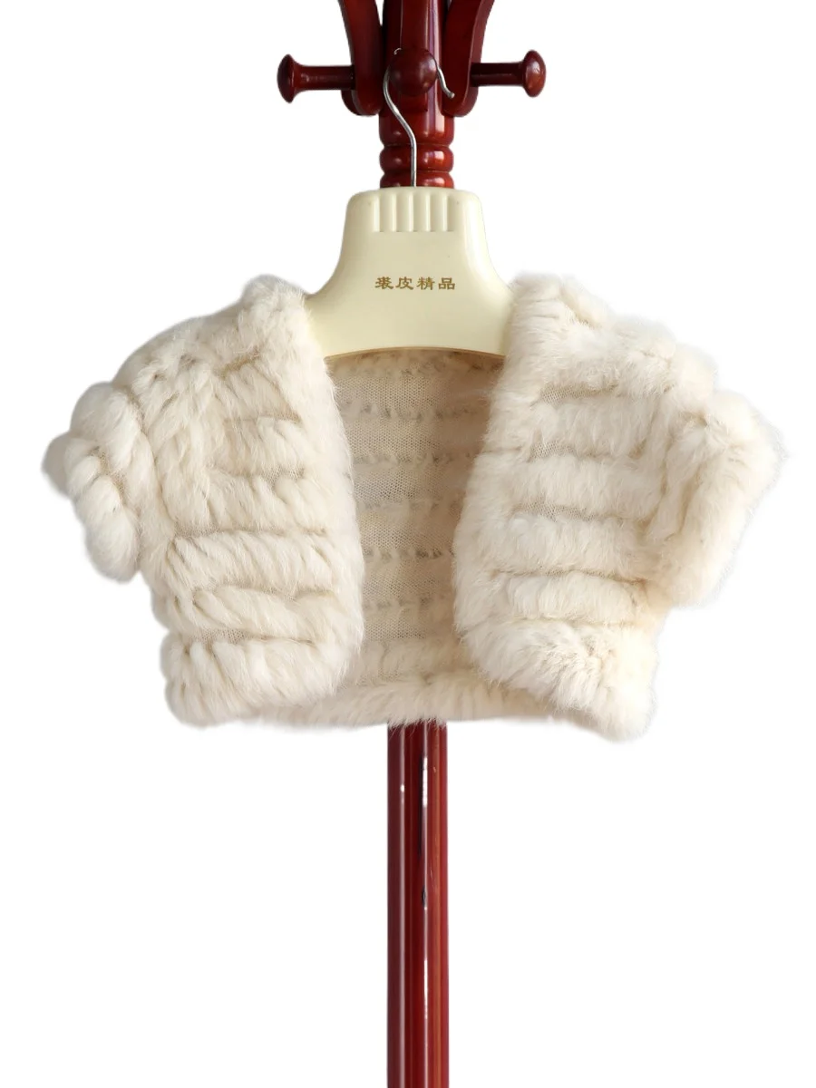 

Hand-woven rabbit fur shoulder fur-free straw vest Rabbit fur vest with dress white