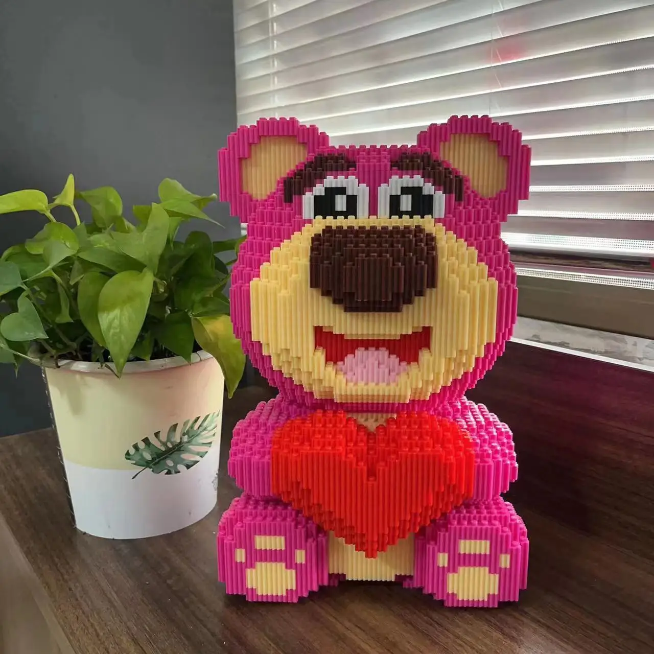 30cm extra große Erdbeer bär Block Montage Spielzeug kleine Partikel Lotso Mädchen Student Festival Geschenk Junge Puzzle Block