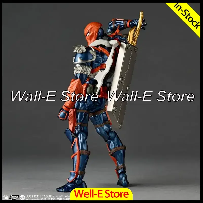 

In Stock Deathstroke Slade Wilson KAIYODO Amazing Yamaguchi Revoltech Version 1.5 Action Figure Toys Model Gifts Collection