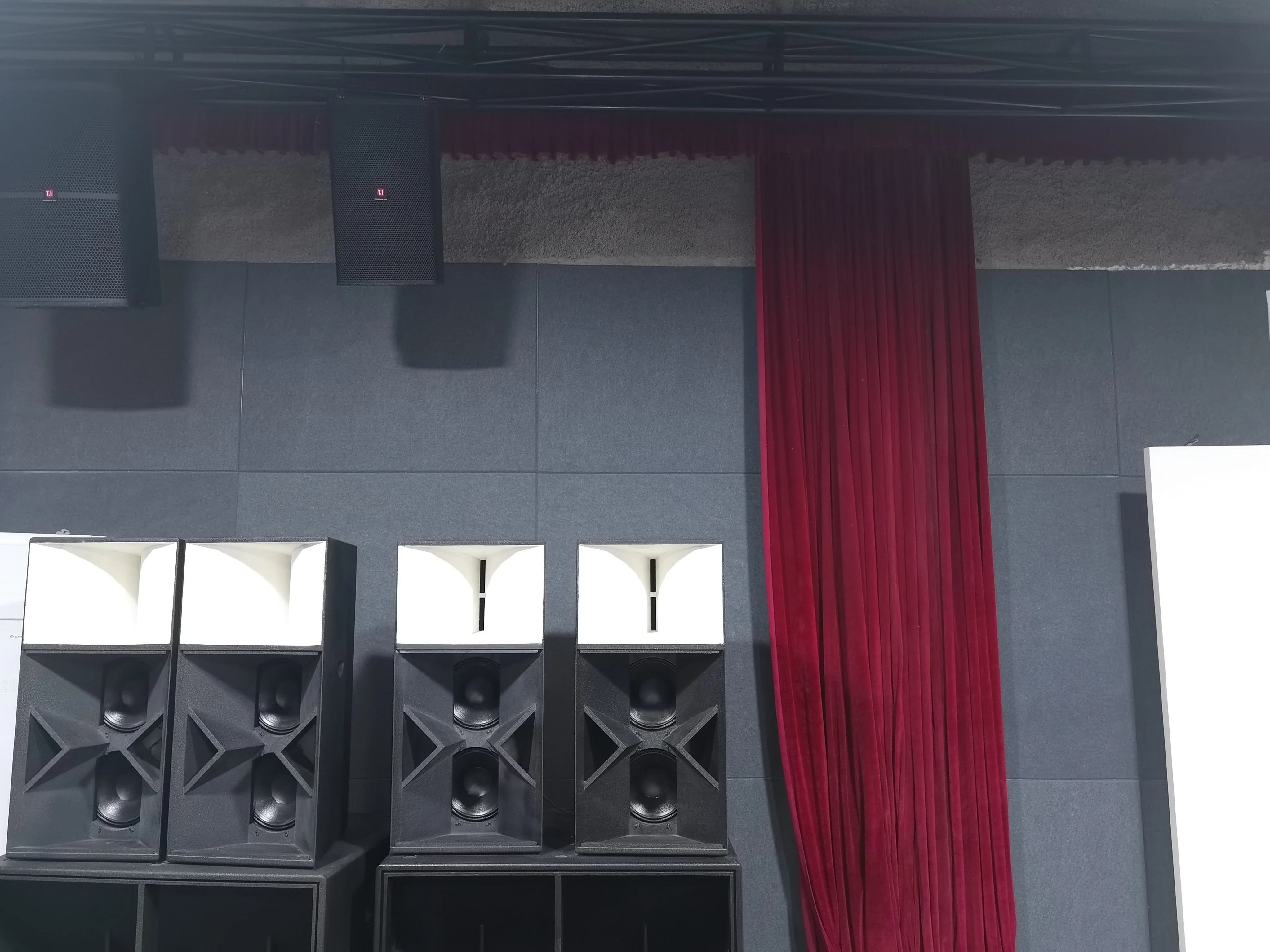 Dual 18 inch full range speakers bass bin professional sound audio system powered stage speakers subwoofers for concerts