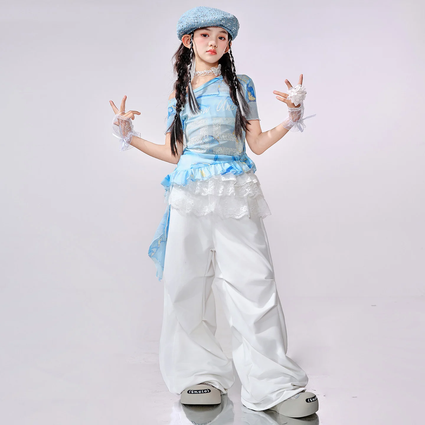 2025 meninas roupas hip hop jazz dança traje azul topos calças brancas kpop rua dança mostrar roupas concerto palco wear bl16310