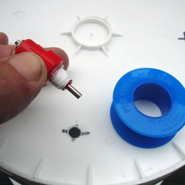 

10Pcs Red Poultry Drinking Nipples Food-Safe Steel 10Mm Threaded for Chicken Duck Turkey Self-Fill Water System