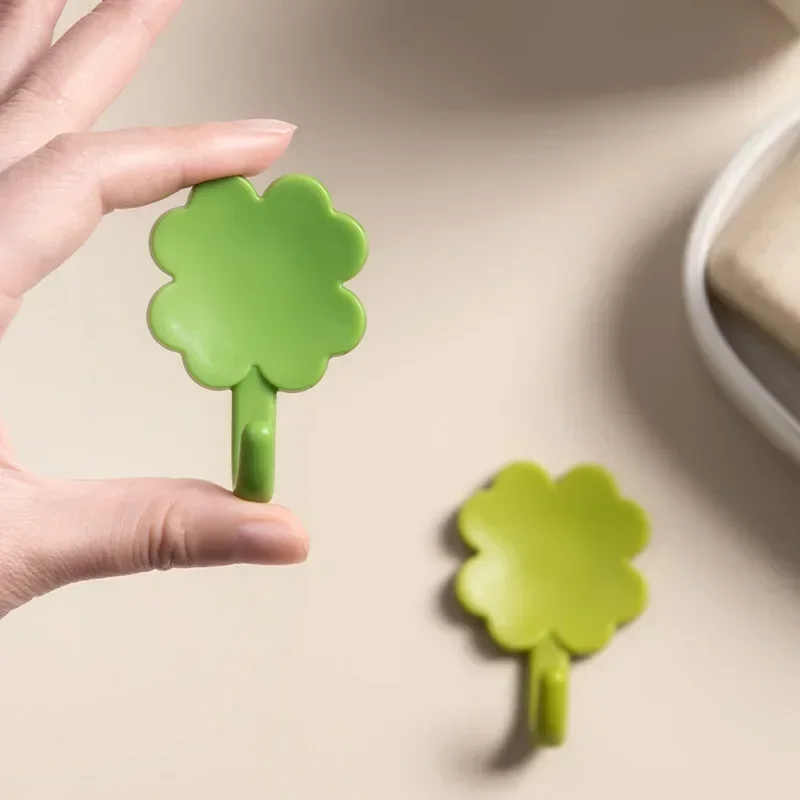 4pcs/Set Four-leaf Clover Self-adhesive Hook Punch-free Wall Storage Hook Study Dormitory Storage Supplies Student Stationery