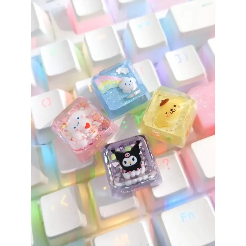 Kawaii Sanrio Cinnamoroll Kuromi Pochacco Anime Teclado mecánico personalizado Keycap delicado Festival de dibujos animados regalo de cumpleaños