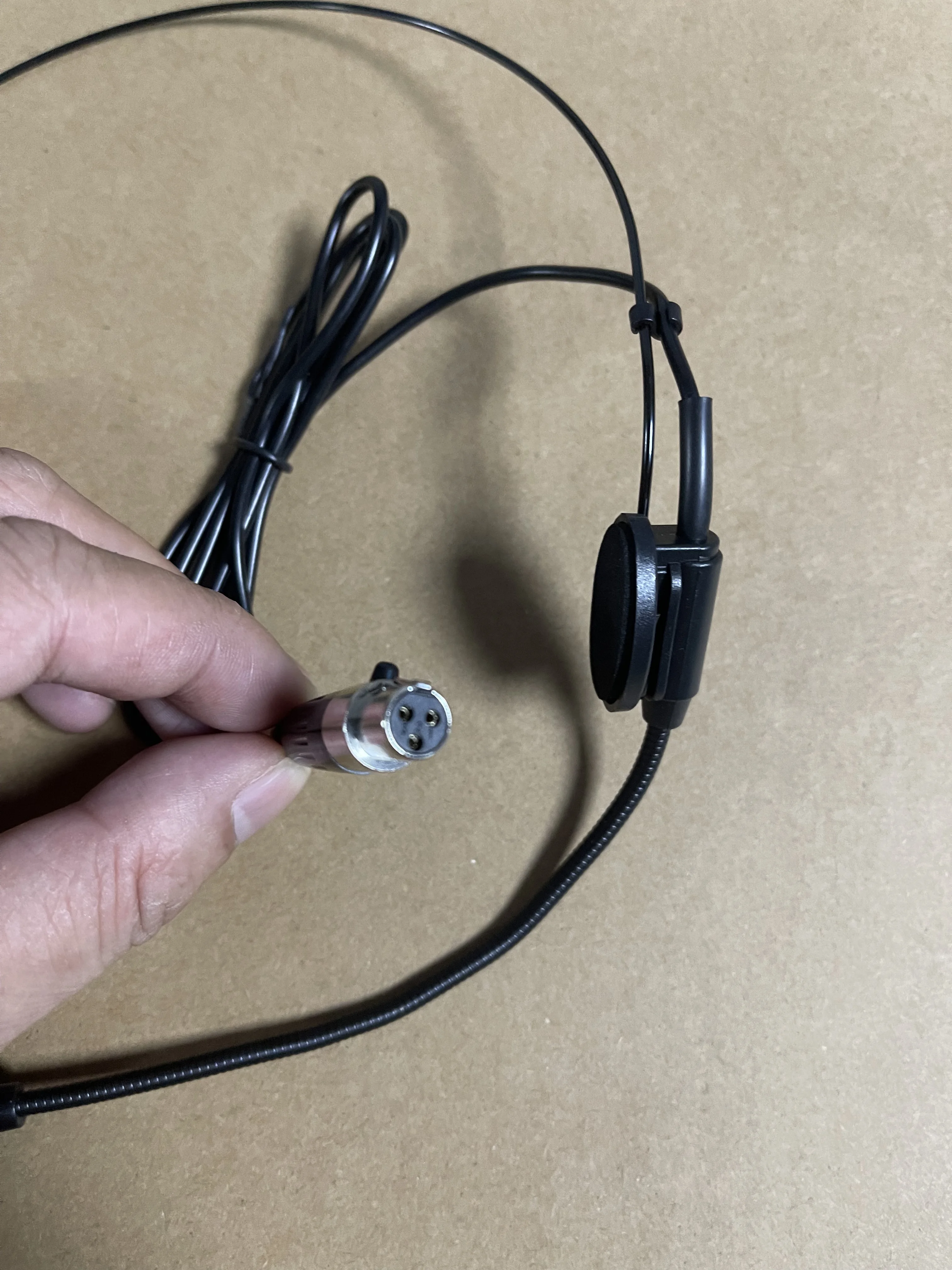 KATELEIYU Professional wireless microphone accessories Head mounted cable Collar clip cable 1.5m 3-pin Canon