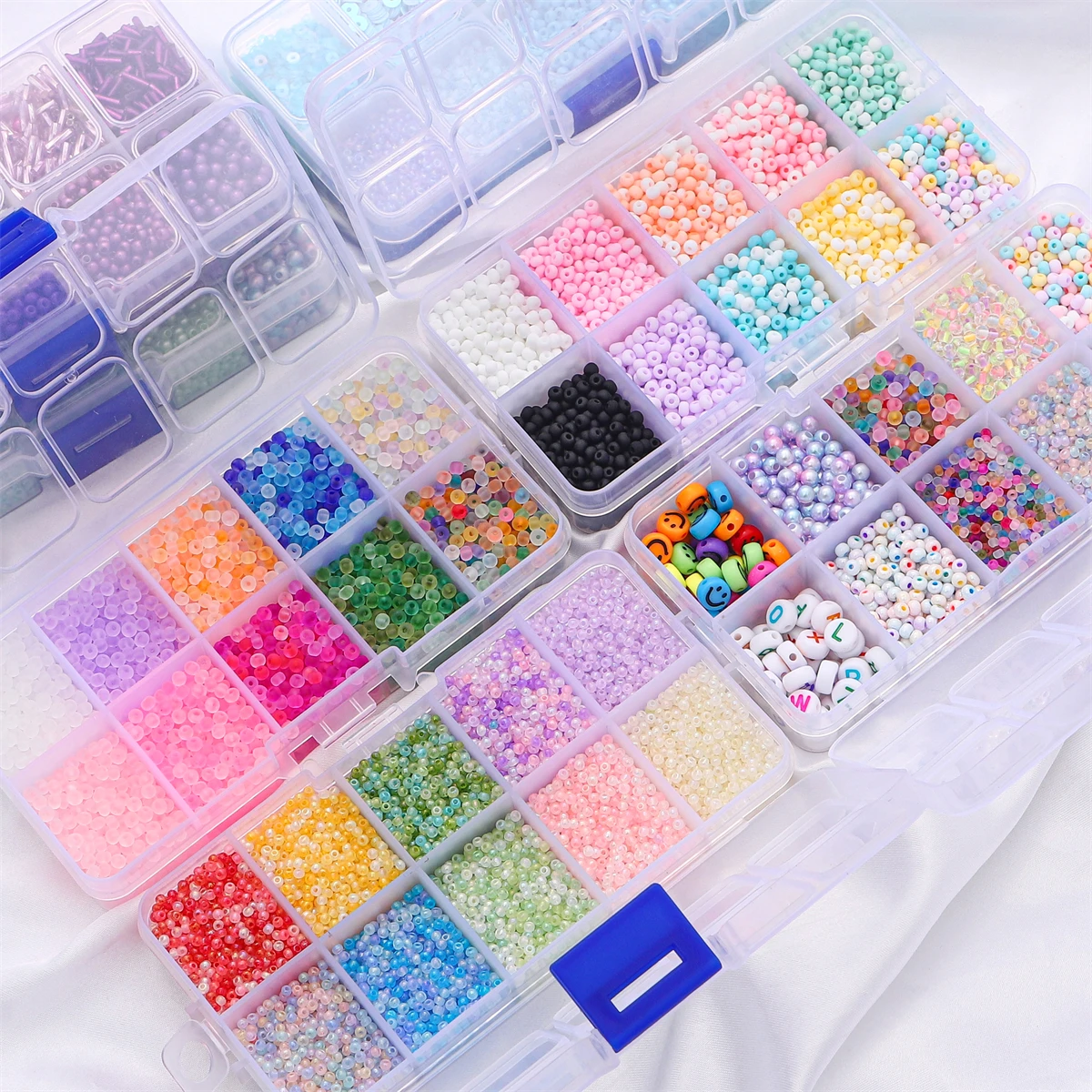 Kit Completo DIY para Joias: 10 Grades de Miçangas Arroz Misturadas 2-3mm (2200-6600 Peças) - Cores Sólidas Fosco Iridescente + Letras para Pulseiras e Colares
