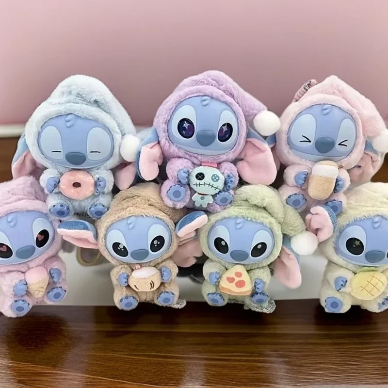 2025 Stitch Hot Eating Before Bed Series caja ciega juguetes hermosa caja ciega muñecas vinilo felpa punto disney anime kawaii