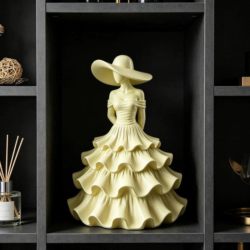 Nordic Home Decor Vintage Hepburn Girl Sculpture Living Room Bedroom Study Desktop Decoration High-end Artistic Figure Statue