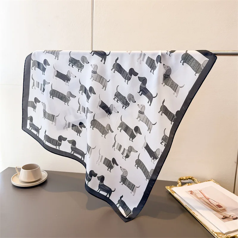 

Ladies Cotton Dog Printed Square Scarf For Women Stylish Silk Scarves Bandanas Luxury Hijab Neckerchief Elegant Shawl Wraps 70cm