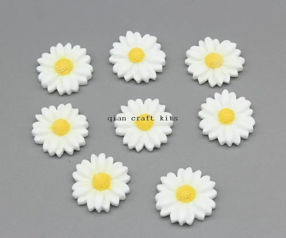 

300pcs 21mm 2 Tones Flower Beautiful Daisy White Yellow Center Resin Daisy Cabochon Flatback Kawaii Jewelry DIY