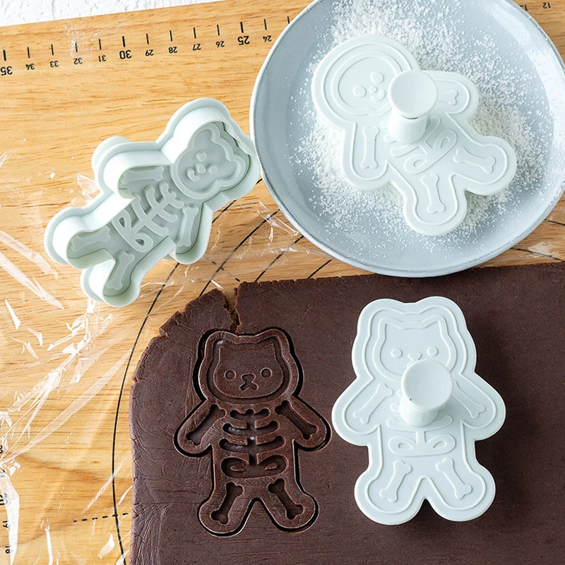 3Pcs DIY Halloween Cookie Cutters Set Skeleton Cookie Mold 3D Biscuit Mold Embossed Stamps Halloween Party Cake Decorating Tool