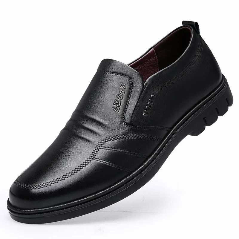 2024 Man Sport Shoe Loafers Men Non-slip Leather Slip-on Black Driving Sneakers Male Dress Shoes Light Breathable Footwear Flat