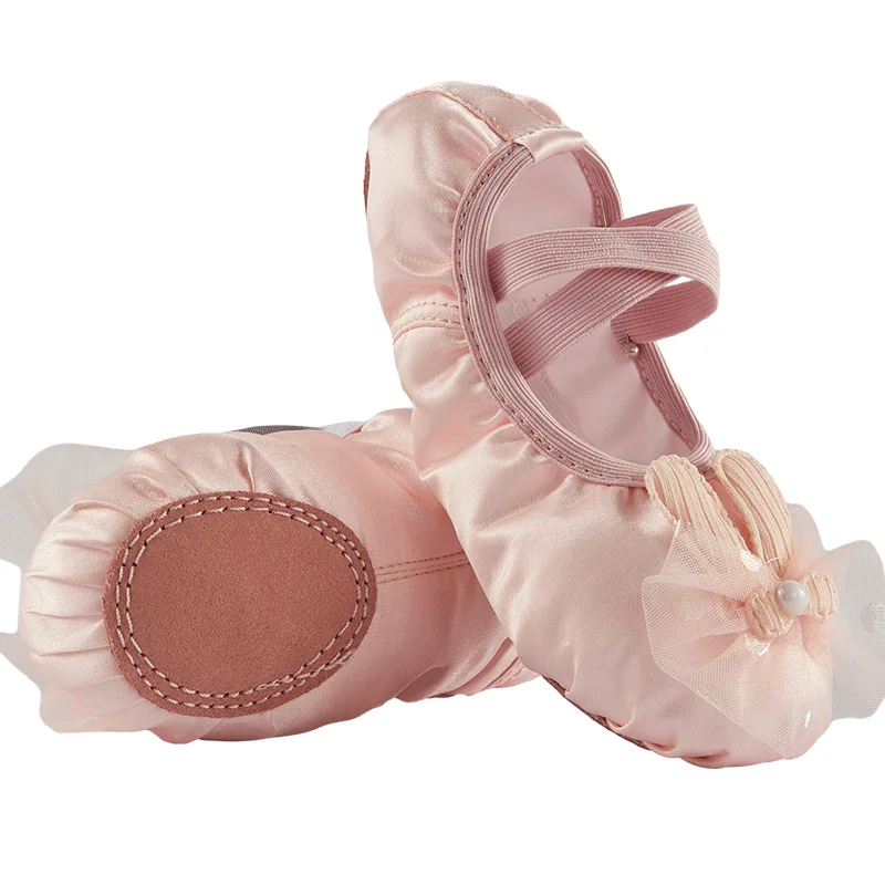 Scarpe da ballo per bambini Suola morbida Pratica Artiglio di gatto Fiore di raso Pizzo Balletto Corpo Yoga Ragazza Ginnastica indoor Scarpe da principessa