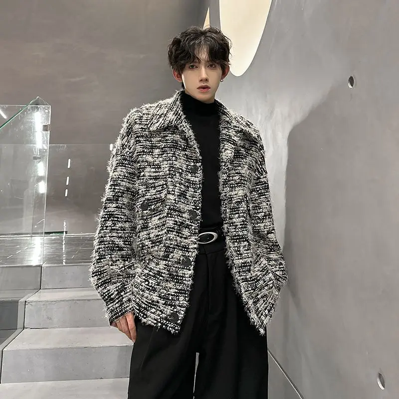 

Wool Blend Jacket Man Green Mens Billiards Pool Cue Ball Table Game Sport Recreation Competition Performance Precision Accuracy