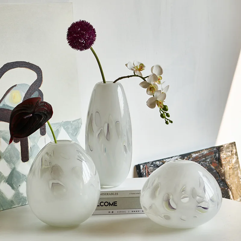 

Creative gradual change cat claw vase living room flower entrance white small mouth glass decoration