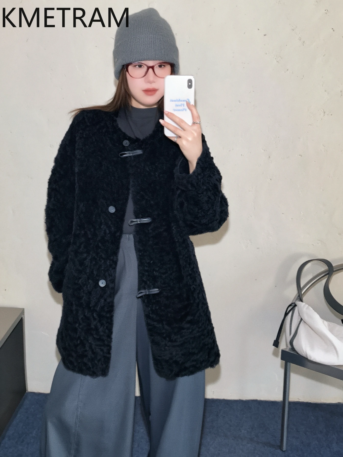 معطف فرو صوف الغنم من صوف ميرينو 100% من KMETRAM سترة سوداء دافئة من الفرو الحقيقي ملابس الخريف والشتاء 2025 أربعة نسائية