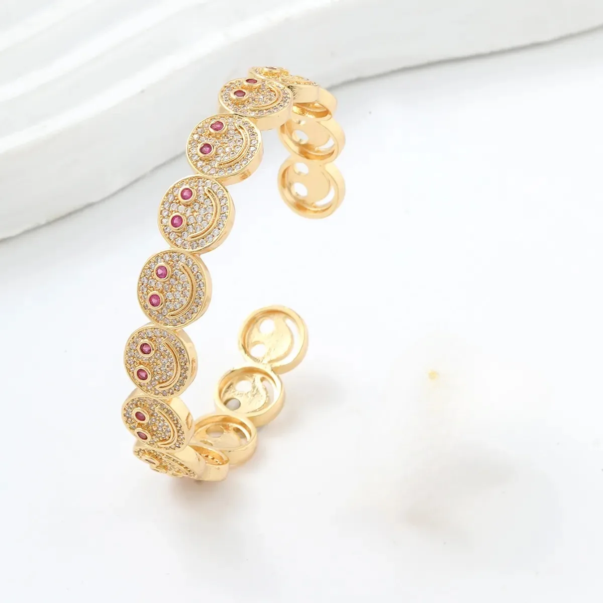 2025 New Simple Smile Smiley Bracelet Copper Gold Plated Cubic Zirconia Round S…