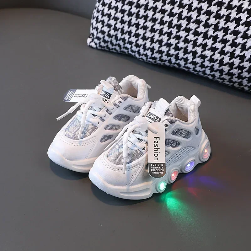 Sneakers Kids Fashion LED Light Shoes Letter Webbing Mesh Breathable1-6years Old Luminous Shoes Casual Sports Shoes Boys Shoes