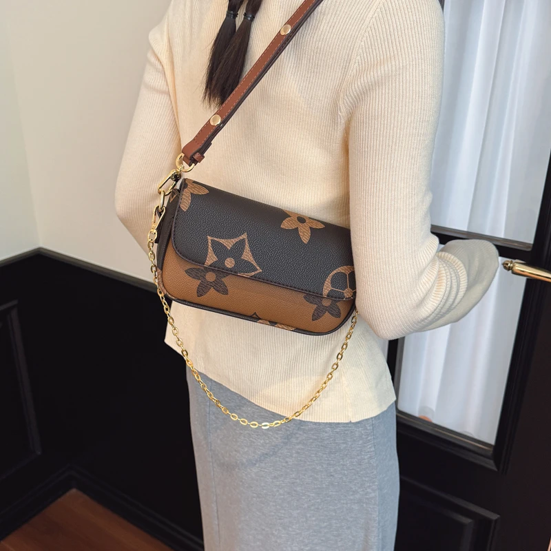 Borsa in pelle da donna di alta qualità dal design classico ed elegante del famoso marchio di lusso per il trasporto alla moda delle donne popolari