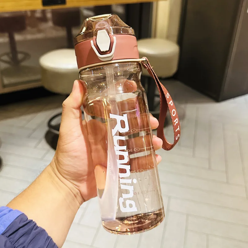 750ML Sports Water Bottle Drop Resistant Drink Cup for Sport Outdoor Plastic Drink Bottle Large Capacity Leakproof with Handle