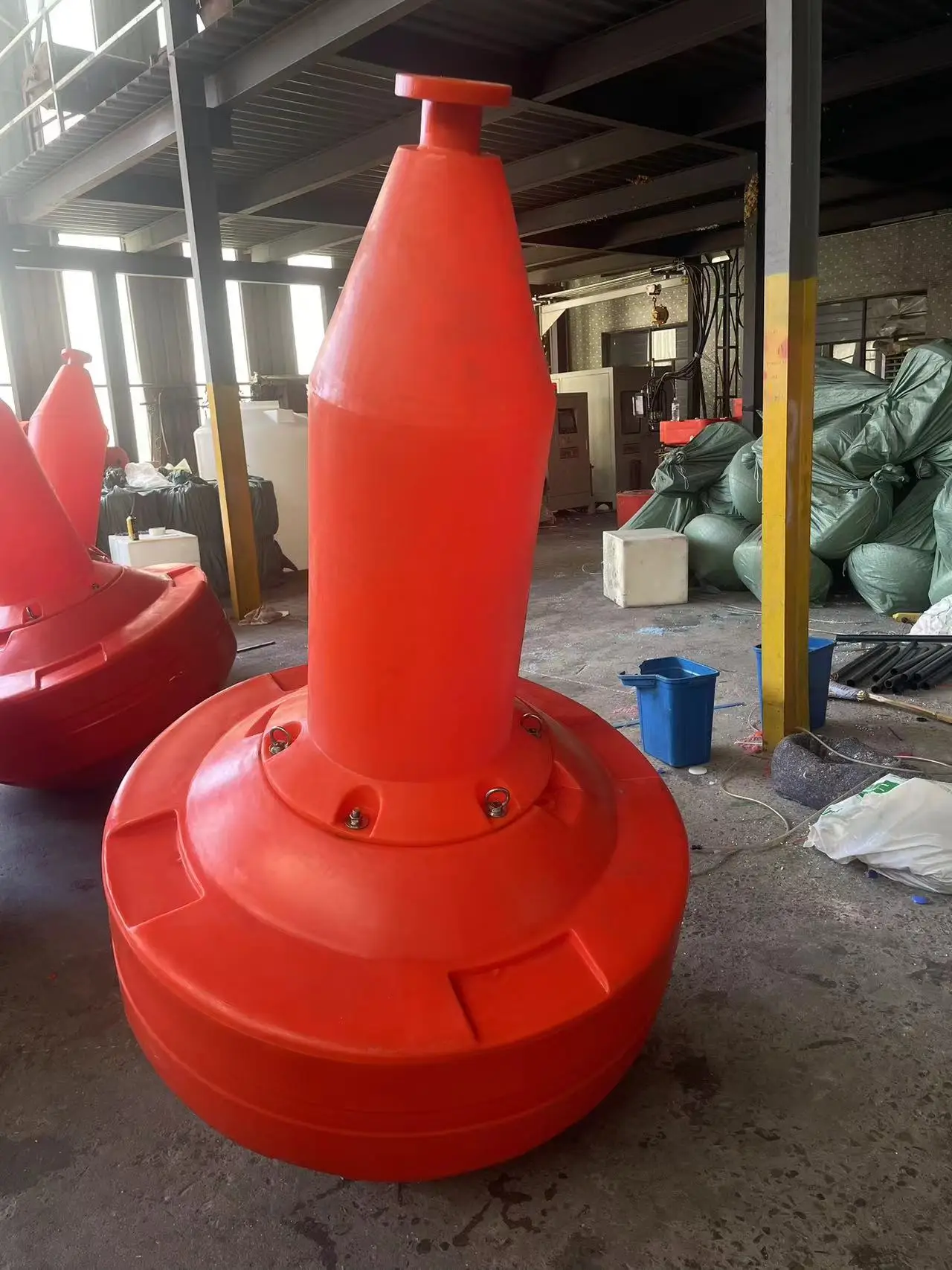 Boya flotante marina Boya de navegación Boyas marcadoras marinas con panel solar y luz LED