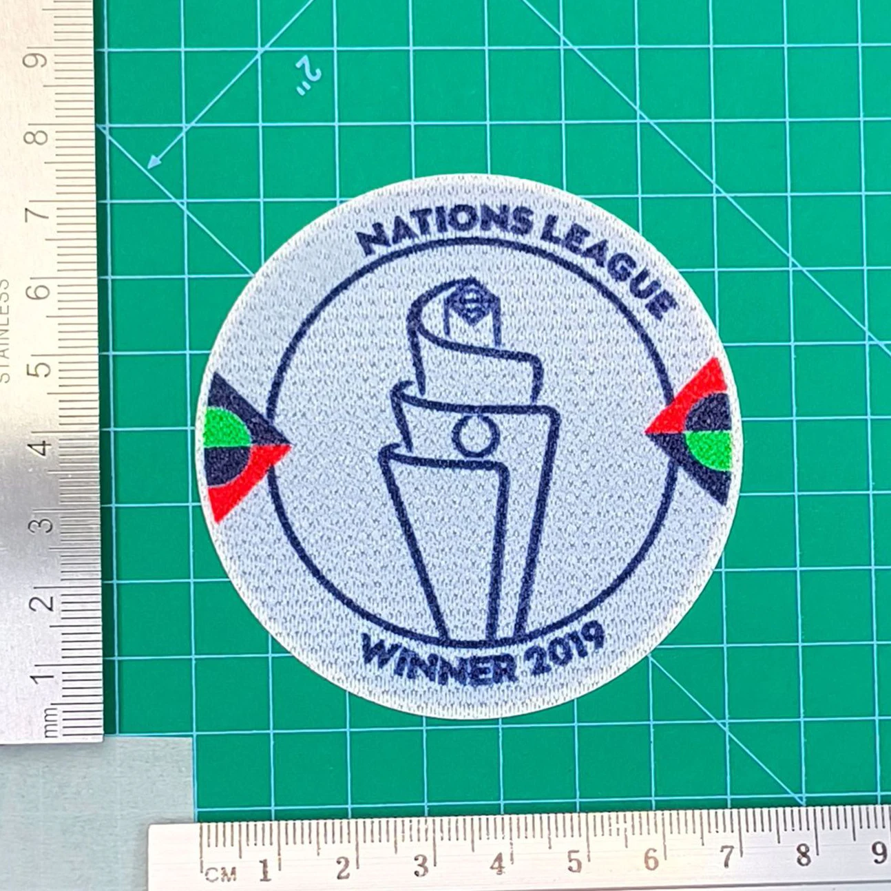 

Пользовательские 2019 2021 Франция 2023 2025 футбольные нашивки значки футбольный принт патч Португалия футбол горячее тиснение патч значки