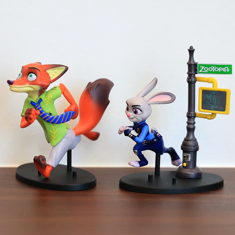 Wunderbares Geschenk für Anime-Partys, Disney IP-Desktop-Dekoration, Zootopia-Figurenpuppe, 2025, meistverkauftes Kuchendekorationsspielzeug