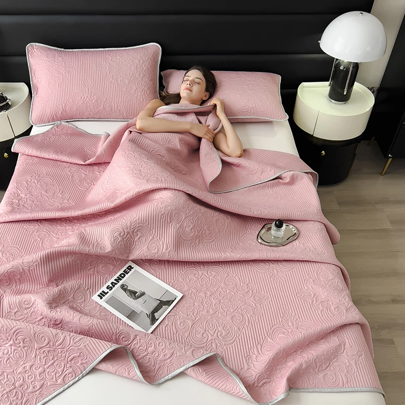 Embossed Summer Quilt Korean Style Quilted Bedspread On The Bed Air Condition Cooling Blanket Comfortable Lightweight Comforter