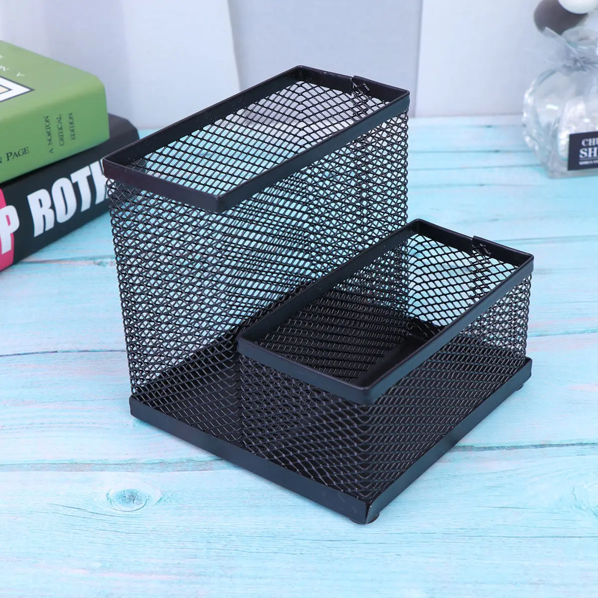 

1 шт. Креативный металлический контейнер для ручек в стиле арт-декор, многофункциональный настольный органайзер для офиса, учебы, спальни, декоративный, с функцией копилки