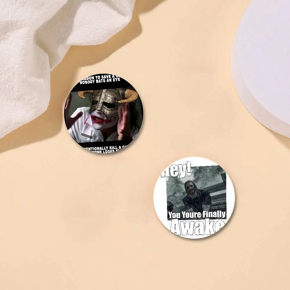 يا أنت أخيرًا مستيقظًا Skyrim Meme شارات دبابيس دبابيس التلبيب دبابيس قبعة دبابيس هدايا ديكور حقائب الظهر #4