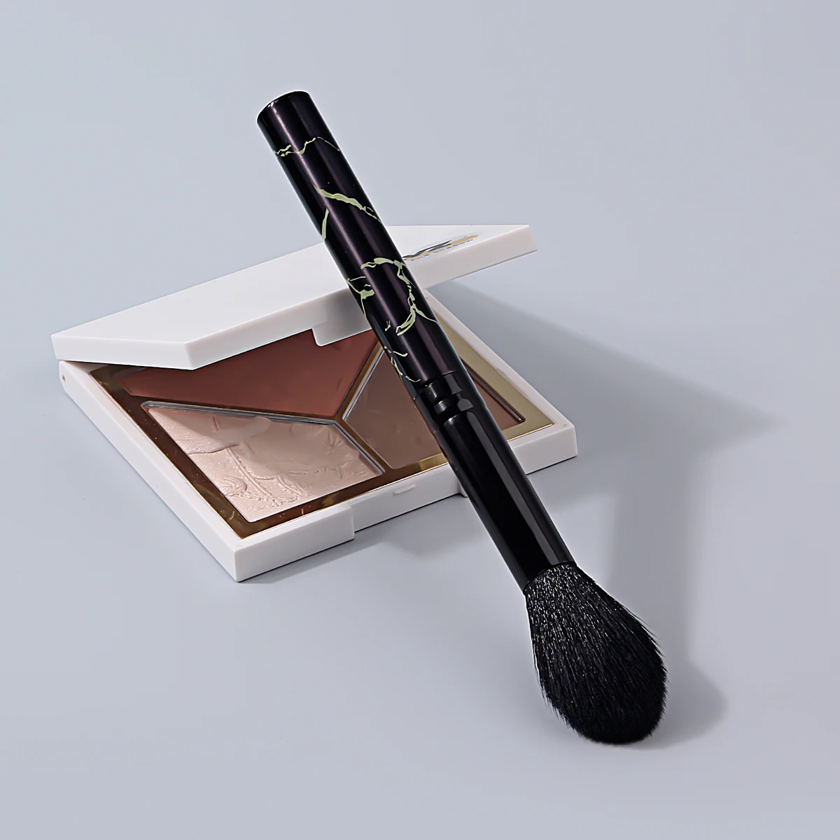 قطعة واحدة من فرشاة ناعمة عالية اللمعان من الرخام الأسود، فرشاة أحمر الخدود، فرشاة تفتيح، أداة فرشاة مكياج الوجه متعددة الوظائف #1